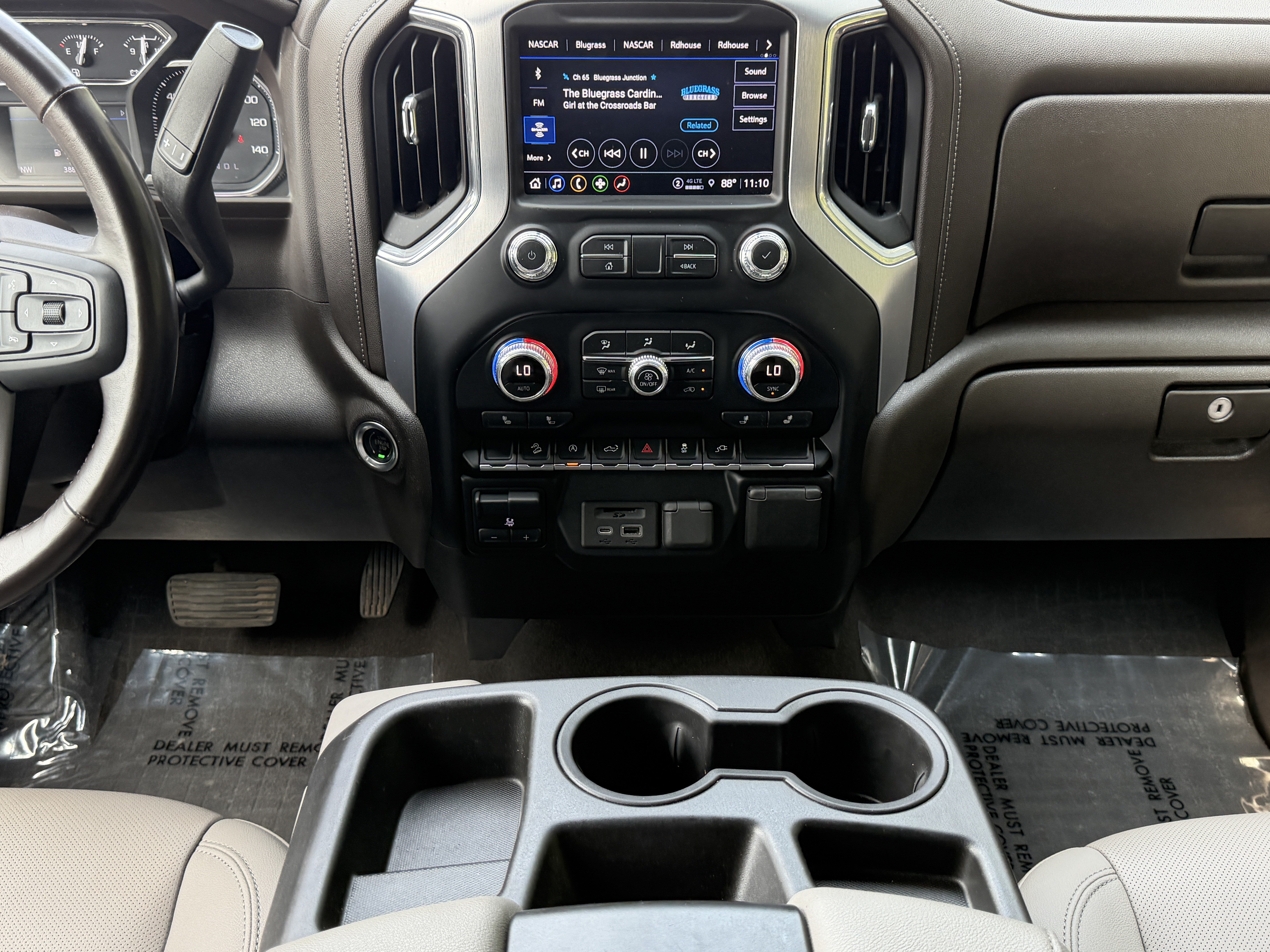 Used 2021 GMC Sierra 1500 SLT w/ X31 Off-Road Package AWD/4WD image 22