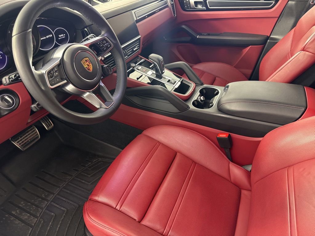 Used 2023 Porsche Cayenne GTS AWD/4WD image 17