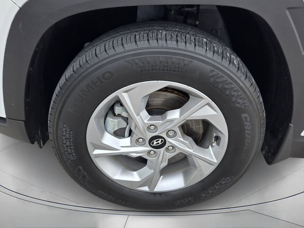 Used 2023 Hyundai Tucson SEL AWD/4WD image 9