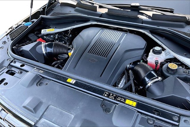 Used 2024 Land Rover Range Rover SE AWD/4WD image 30