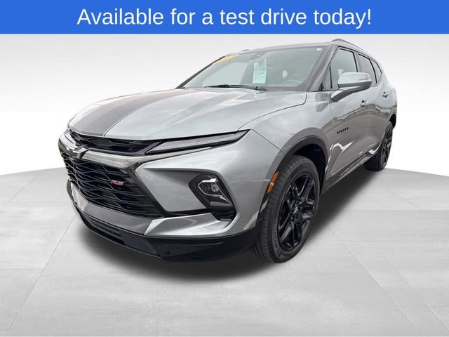 Used 2023 Chevrolet Blazer RS w/ LPO, Floor Liner Package image 3