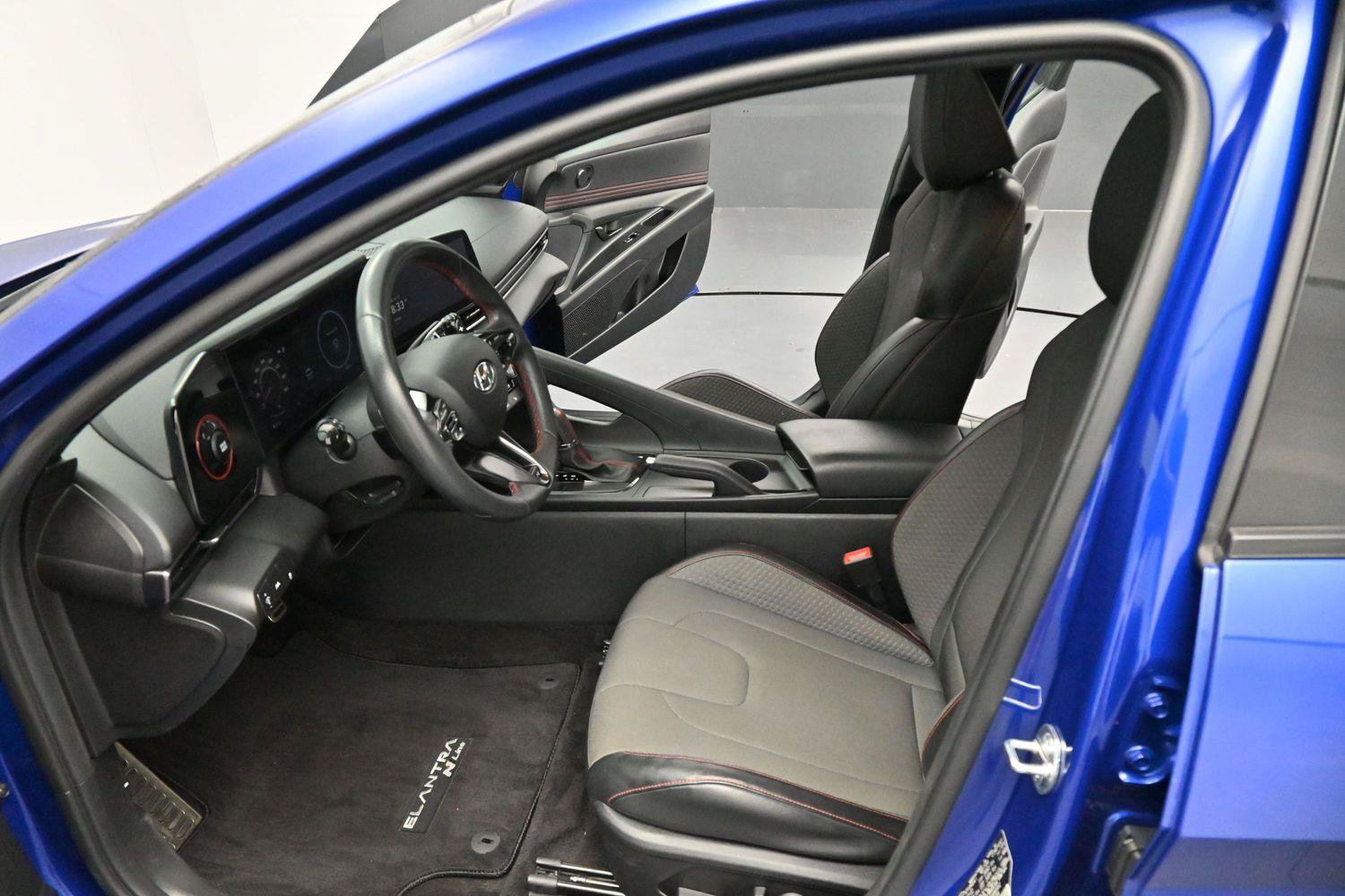 Used 2023 Hyundai Elantra N Line w/ Preferred Accessory Package FWD image 11