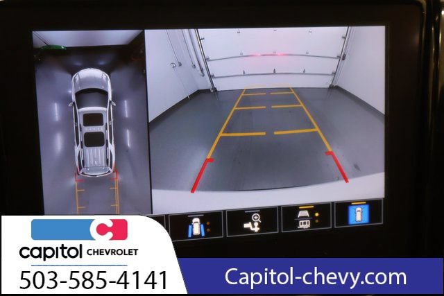 Used 2023 Chevrolet Traverse RS w/ LPO, Cargo Package AWD/4WD image 30