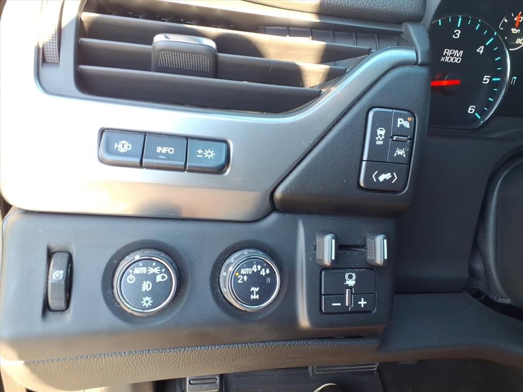 Used 2018 Chevrolet Tahoe Premier image 25