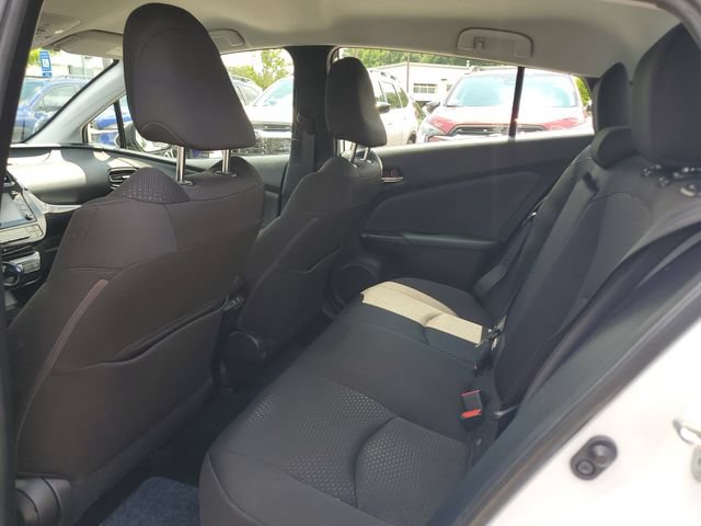 Used 2022 Toyota Prius LE FWD image 11