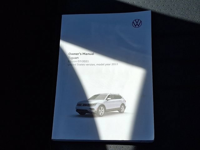 Used 2022 Volkswagen Tiguan SE R-Line AWD/4WD image 26