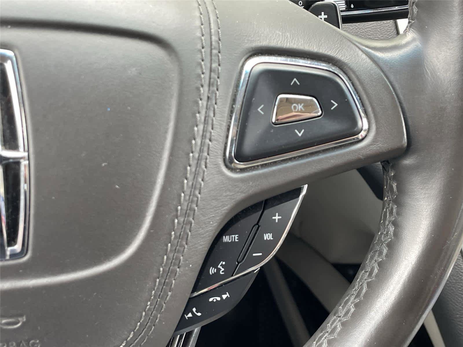 Used 2017 Lincoln MKZ Reserve w/ Climate Package AWD/4WD image 22