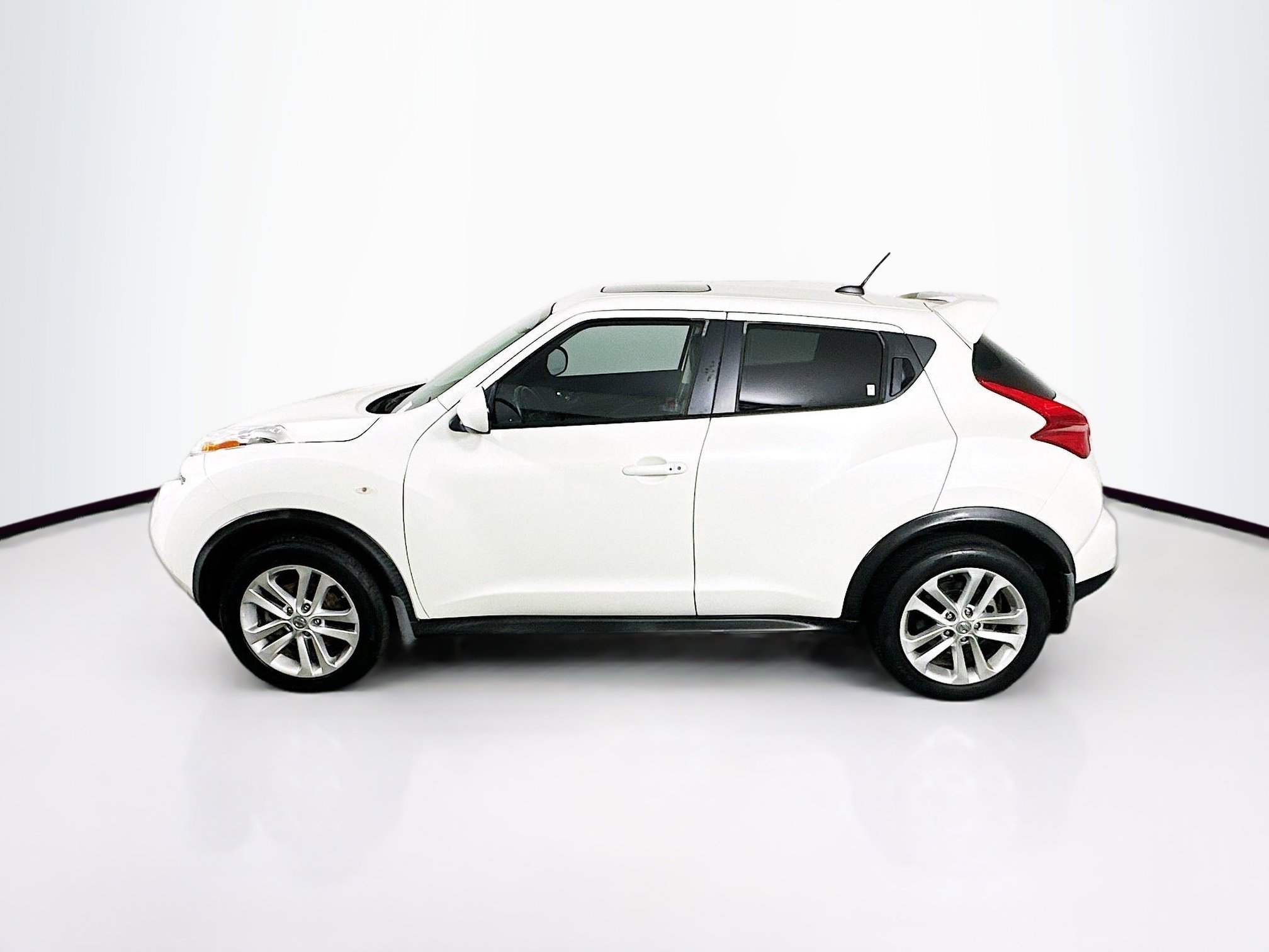 Used 2012 Nissan Juke SL image 4