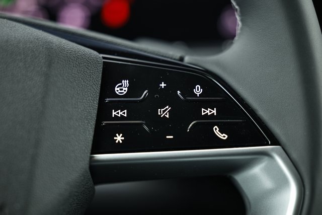 New 2025 Audi Q5 Premium Plus image 33