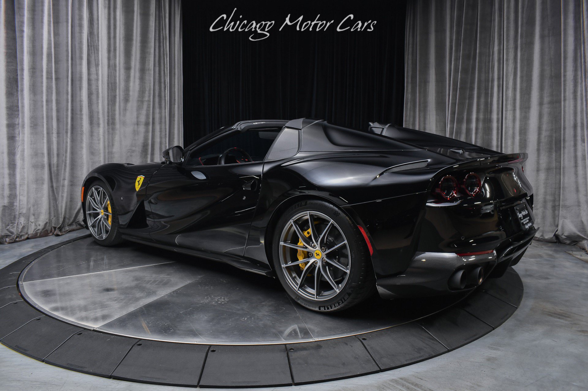 Used 2023 Ferrari 812 GTS RWD image 3
