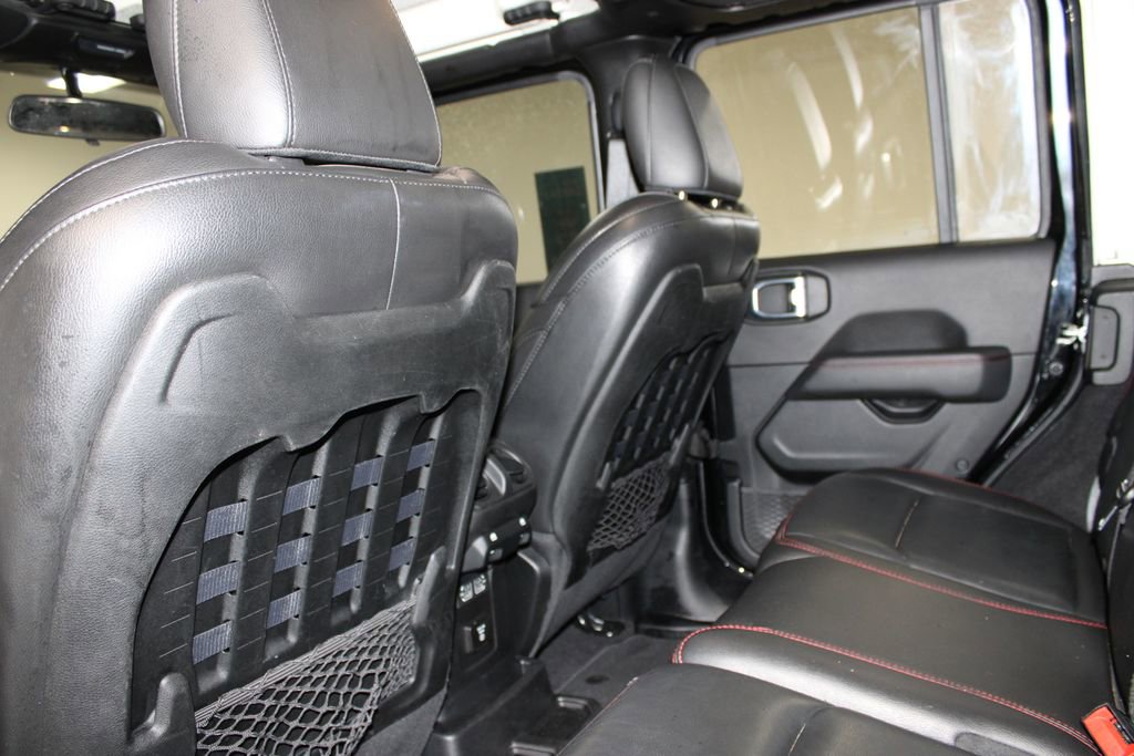 Used 2021 Jeep Wrangler Unlimited Rubicon w/ Cold Weather Group image 23