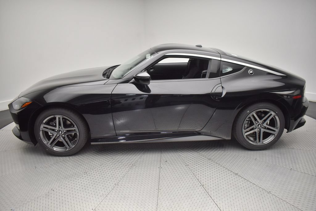 New 2026 Nissan Z Sport w/ Floor Mat Package RWD image 8