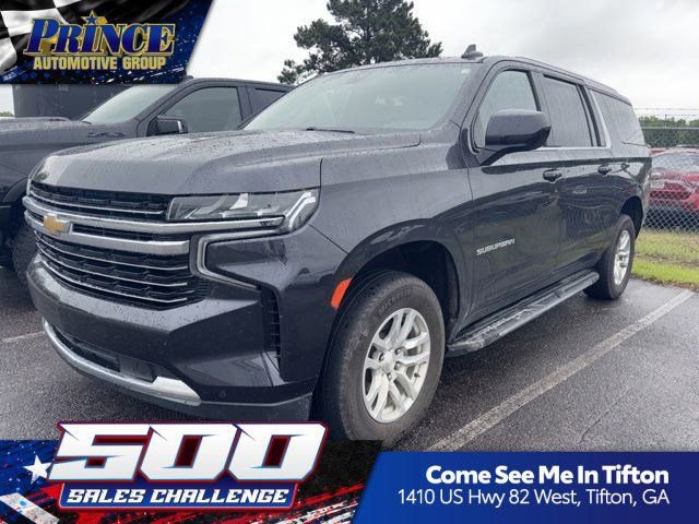 Used 2022 Chevrolet Suburban LT w/ Max Trailering Package AWD/4WD image 1