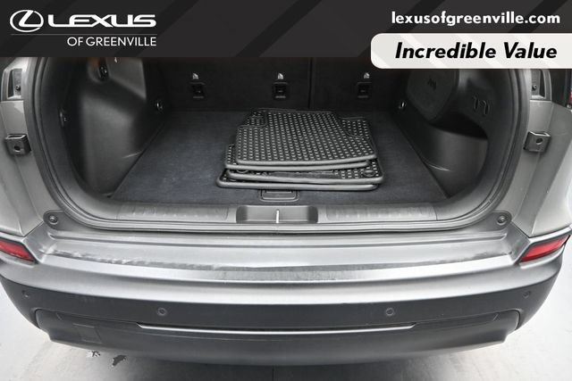 Used 2019 Jeep Cherokee Latitude Plus w/ Comfort/Convenience Group FWD image 27