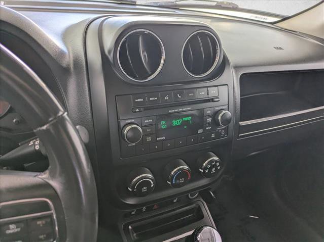 Used 2015 Jeep Patriot High Altitude image 12