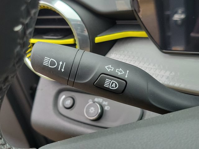 Used 2026 Chevrolet Trax LT w/ Driver Confidence Package FWD image 12