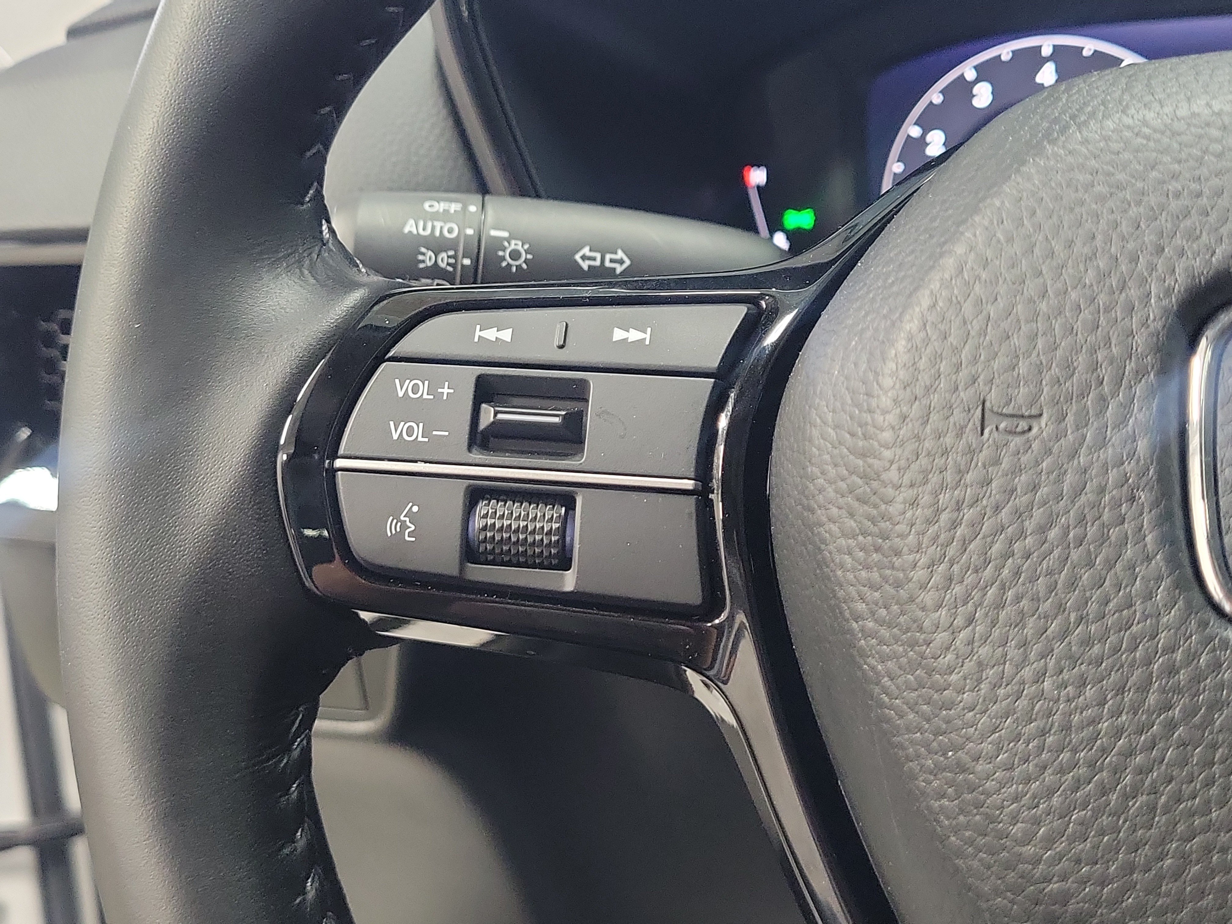 Certified 2026 Honda CR-V EX-L image 24