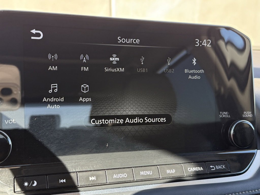 Used 2023 Nissan Rogue SL w/ SL Premium Package image 10