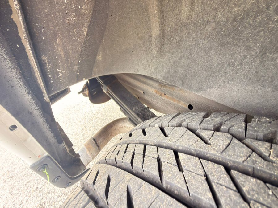 Used 2013 Chevrolet Express 2500 image 32