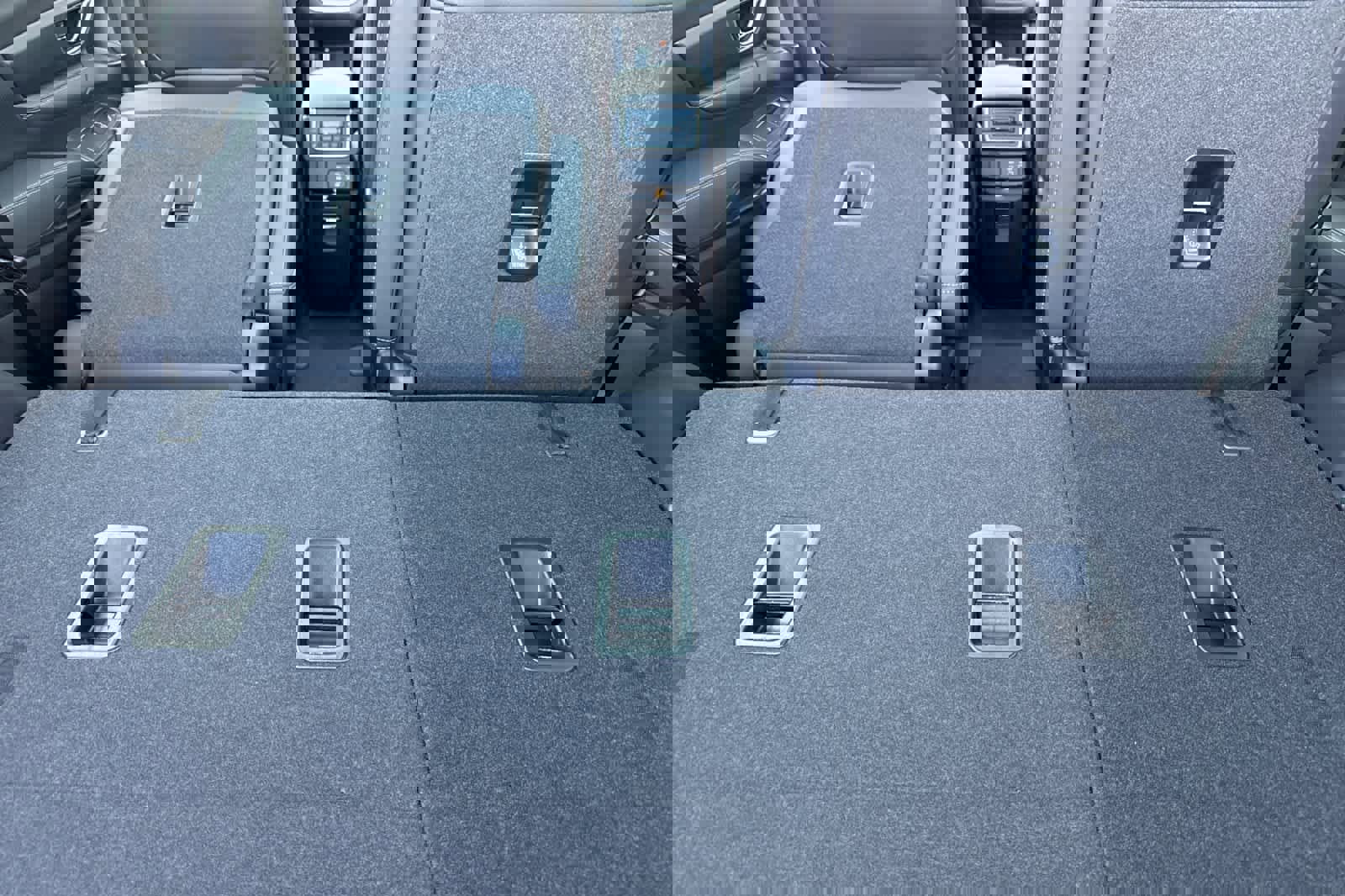 New 2026 Subaru Ascent Limited w/ Popular Package #2 image 16