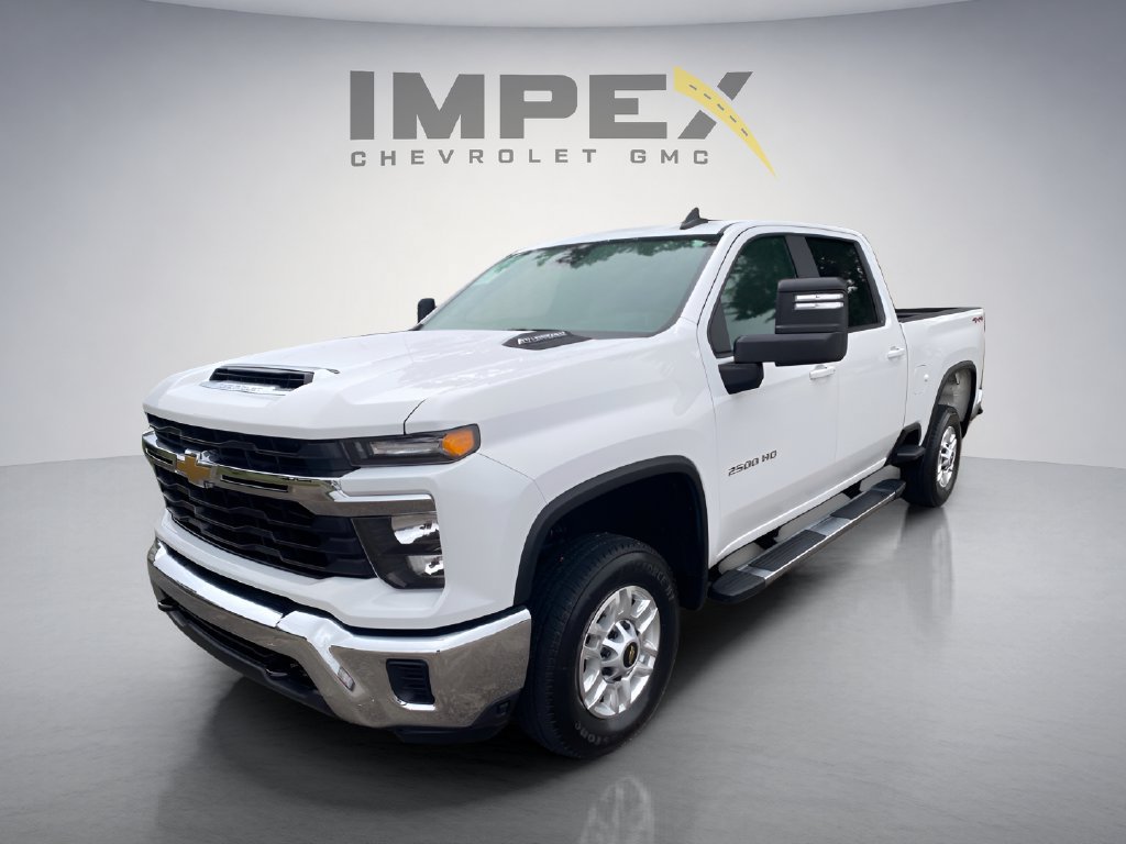 Used 2026 Chevrolet Silverado 2500 LT AWD/4WD image 1