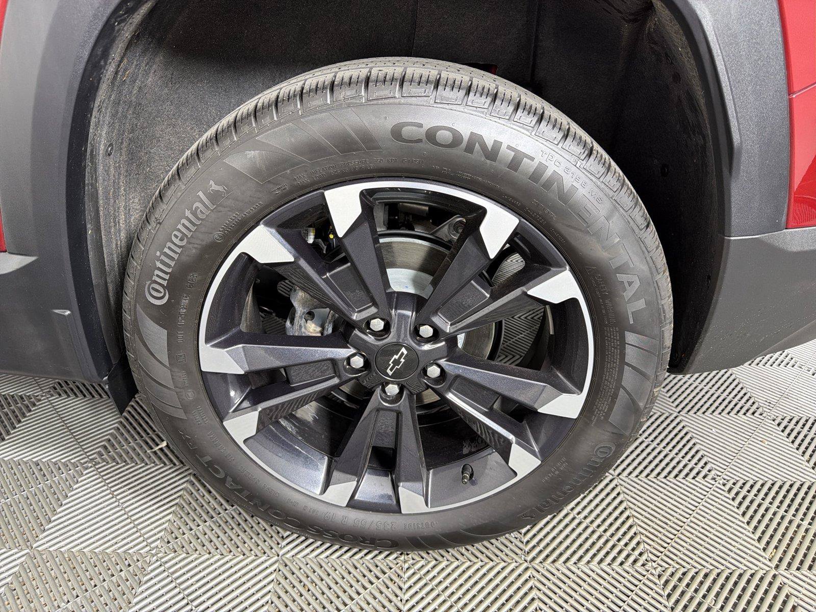 Certified 2026 Chevrolet Equinox RS FWD image 18