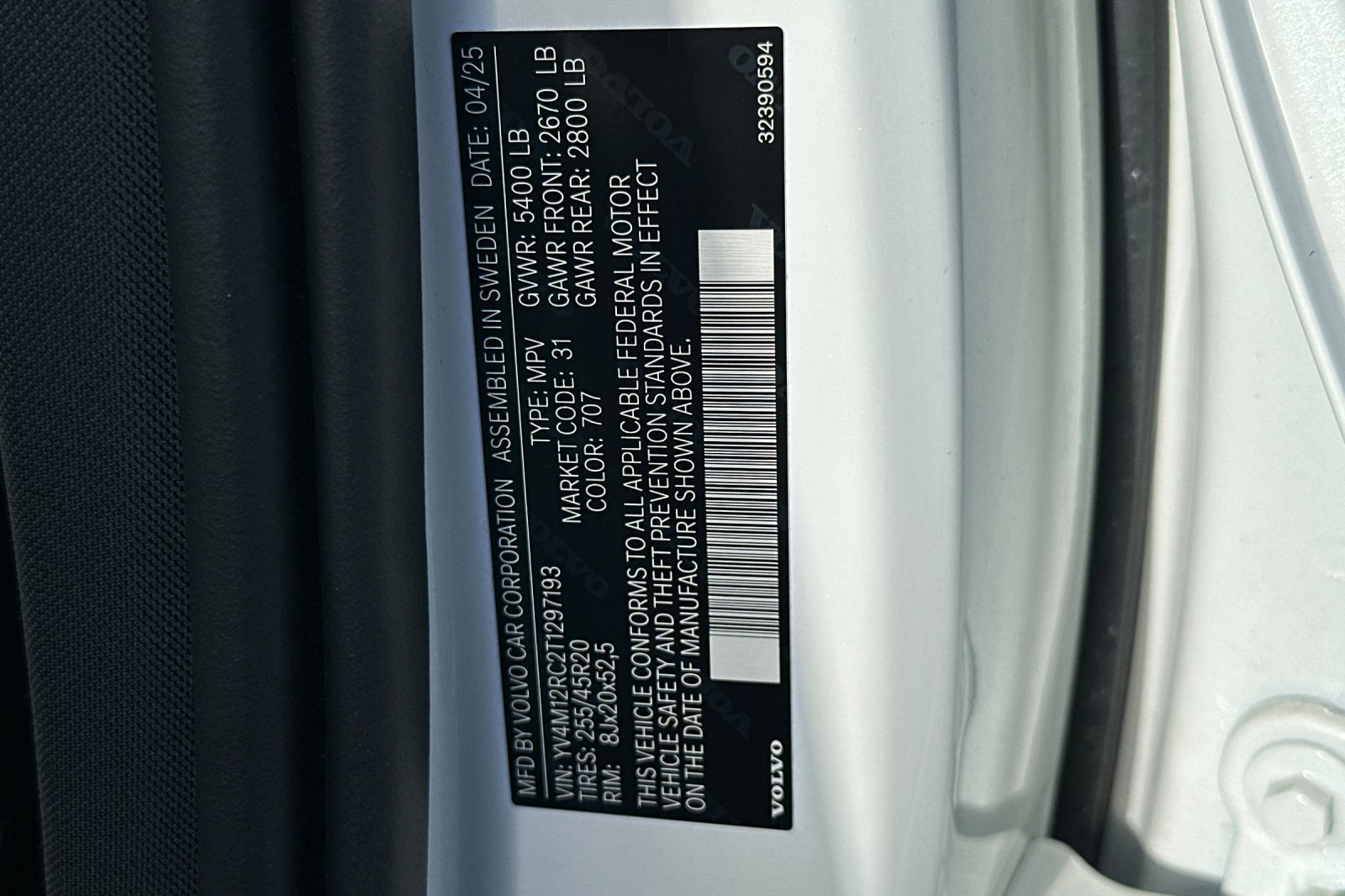 Certified 2026 Volvo XC60 B5 Plus w/ Protection Package Premier AWD/4WD image 36