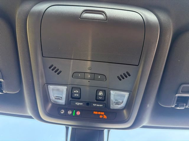 Used 2023 Chevrolet Blazer Premier w/ Driver Confidence II Package AWD/4WD image 32