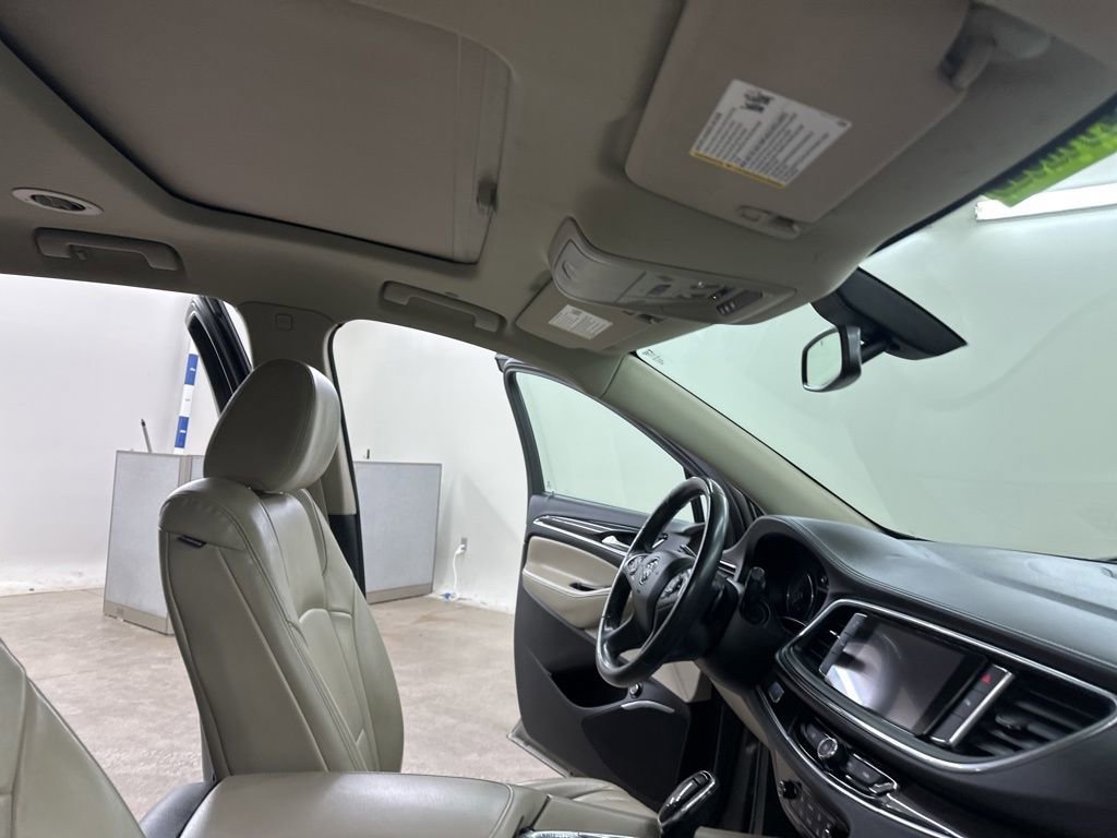 Used 2019 Buick Enclave Essence image 22