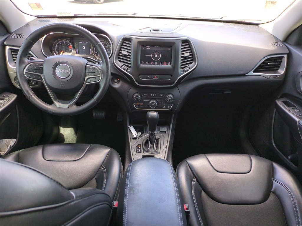 Used 2020 Jeep Cherokee Latitude Plus image 15