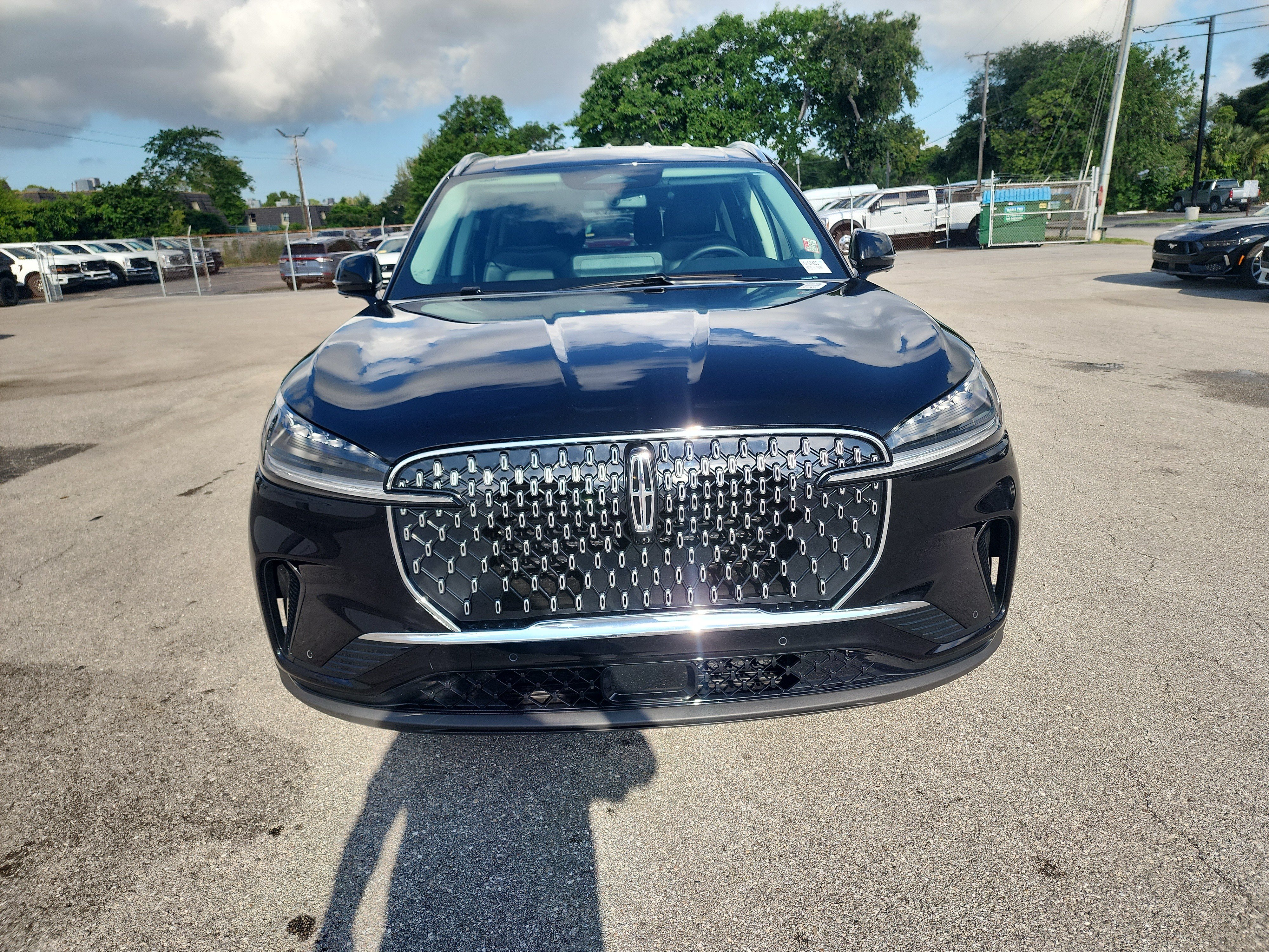New 2026 Lincoln Aviator 2WD image 8