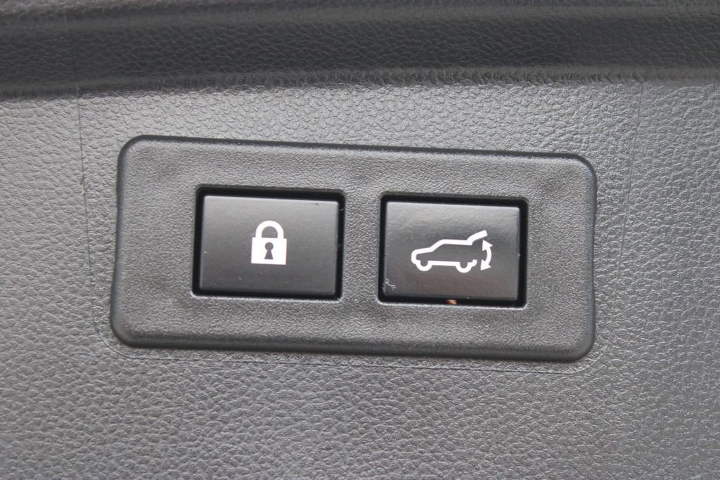 Used 2021 Subaru Outback Touring XT AWD/4WD image 27