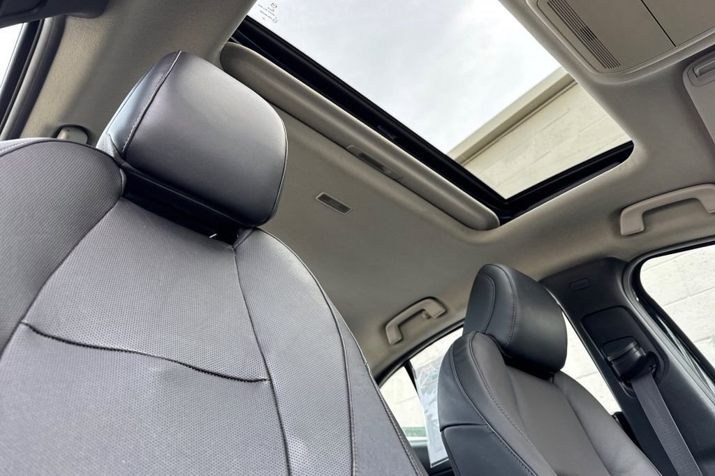 Used 2020 MAZDA MAZDA3 Sedan w/ Premium Package image 19