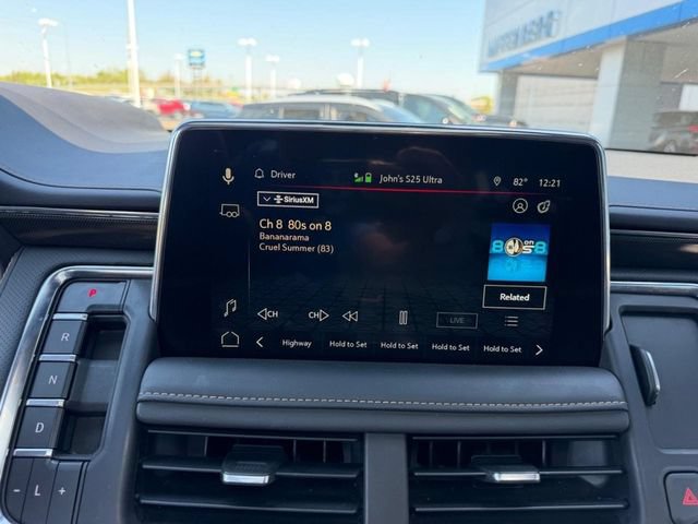 Used 2023 GMC Yukon AT4 w/ AT4 Premium Package AWD/4WD image 18