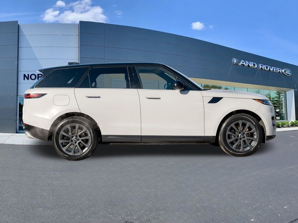 Certified 2024 Land Rover Range Rover Sport SE AWD/4WD image 8
