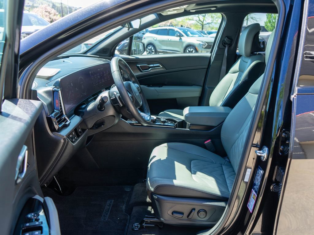 Certified 2025 Kia Sportage X-Line Prestige AWD/4WD image 11