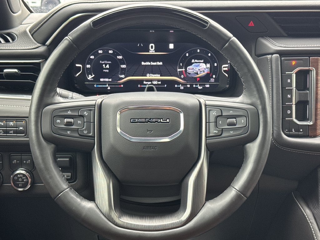 Used 2023 GMC Yukon XL Denali Ultimate AWD/4WD image 15