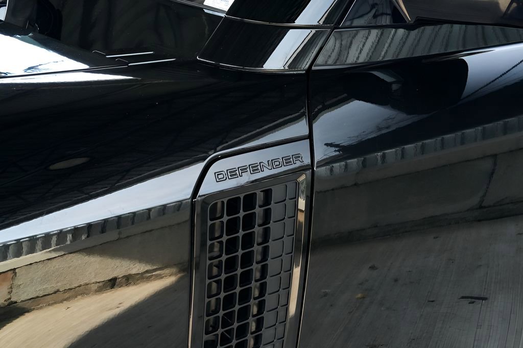 Used 2022 Land Rover Defender 110 XS Edition image 20