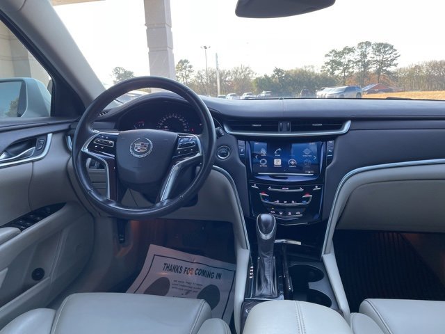 Used 2014 Cadillac XTS Base image 25