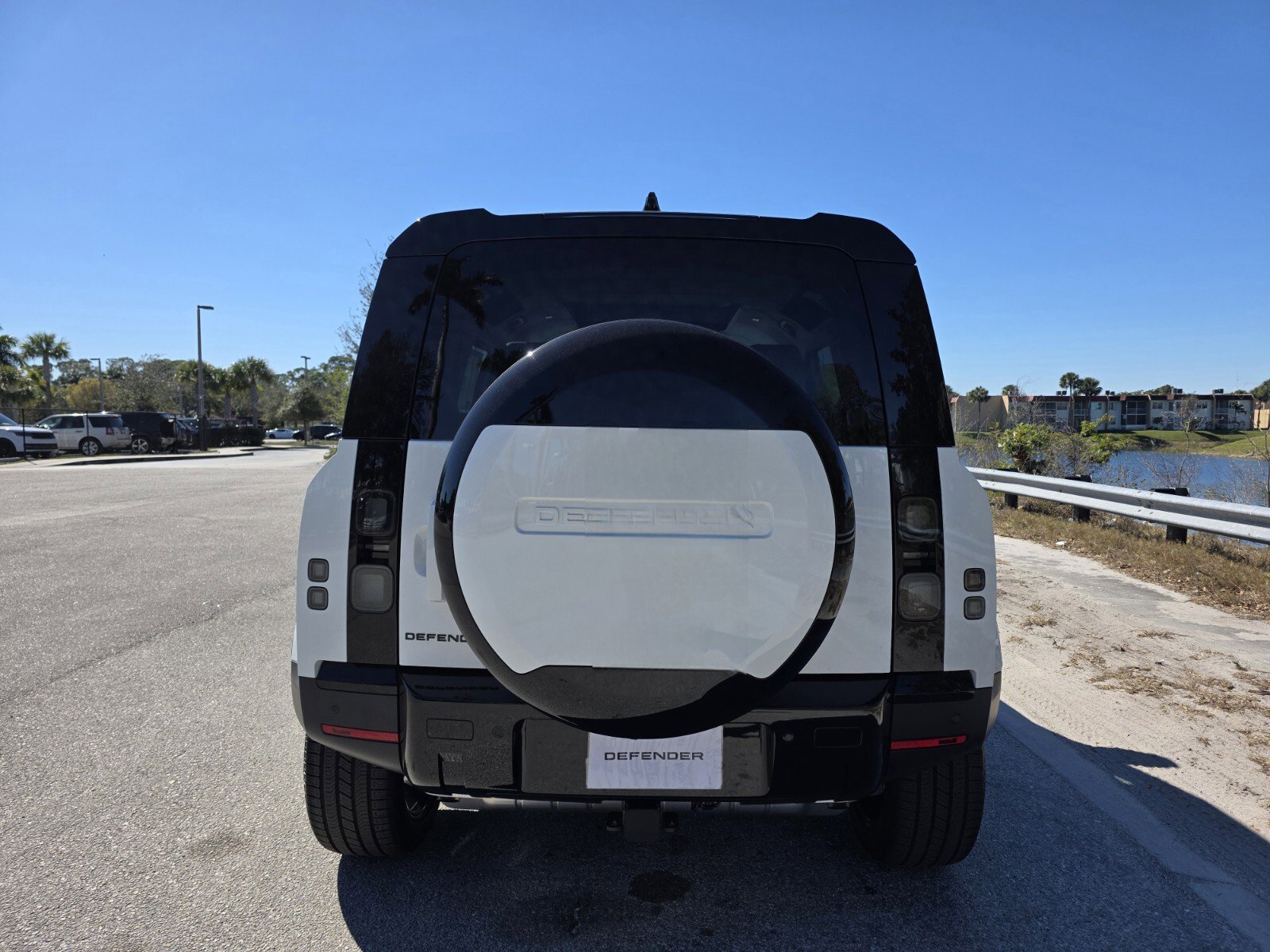 Used 2026 Land Rover Defender 110 S image 6