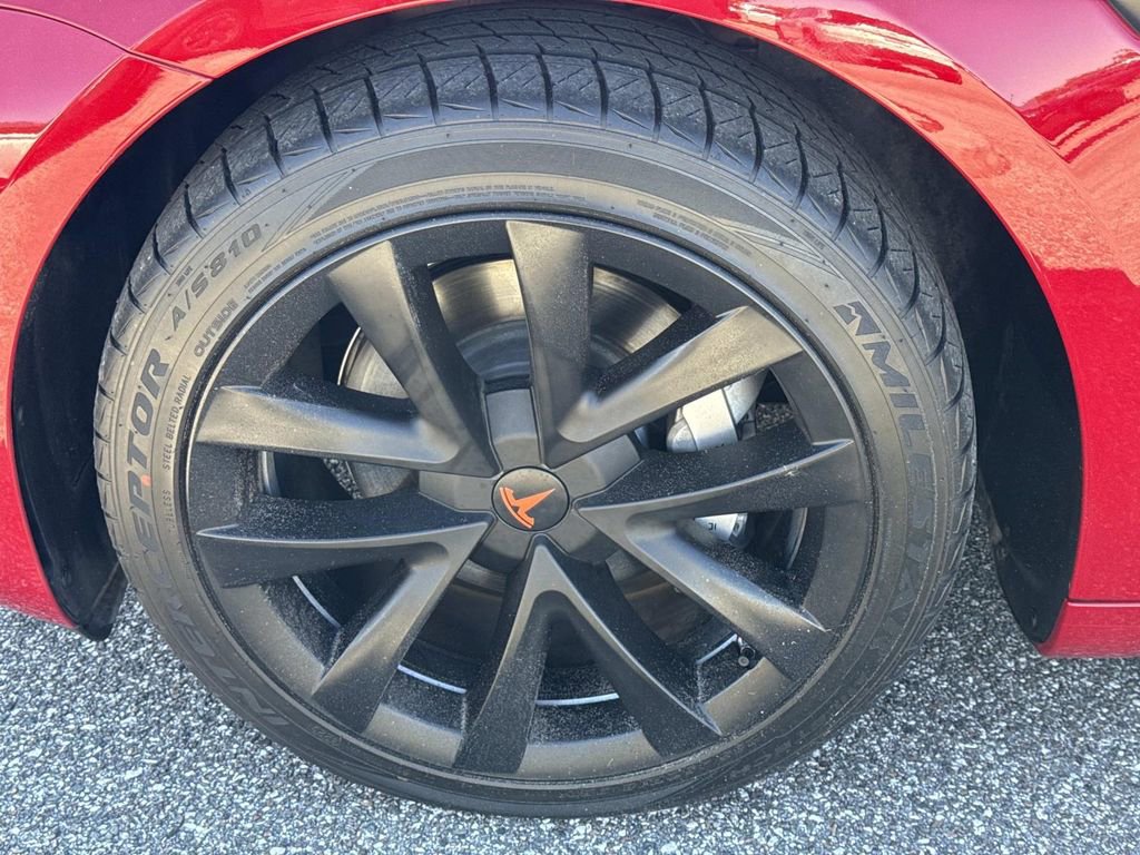 Used 2023 Tesla Model 3 Standard Range image 11