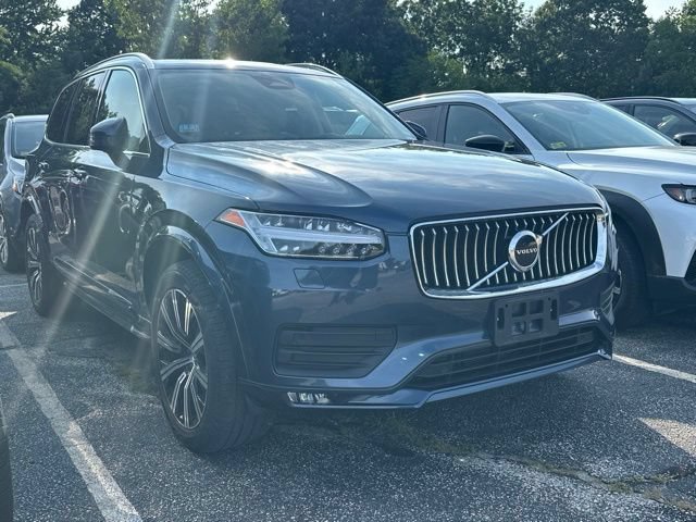 Used 2023 Volvo XC90 B5 Core w/ Climate Package AWD/4WD image 1