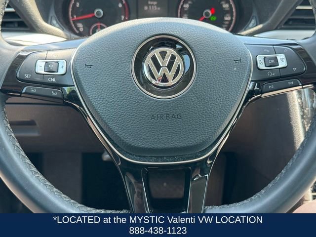 Certified 2022 Volkswagen Passat 2.0T SE FWD image 37