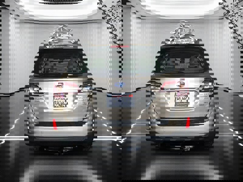 Used 2015 Subaru Outback 2.5i image 6