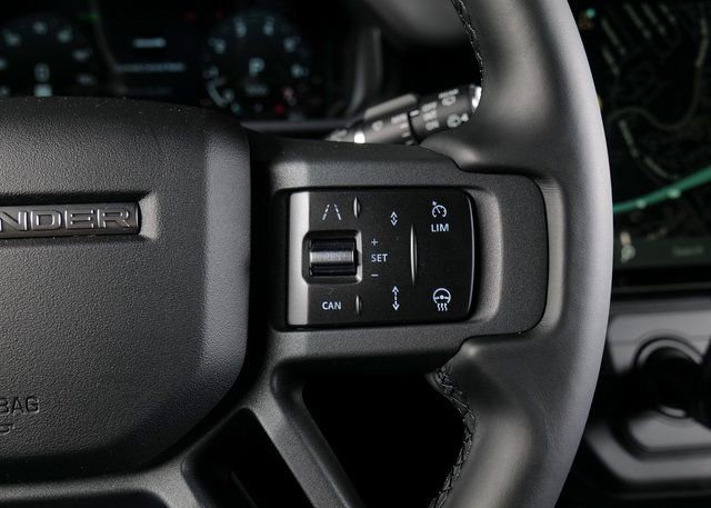 New 2026 Land Rover Defender 110 X-Dynamic SE image 20