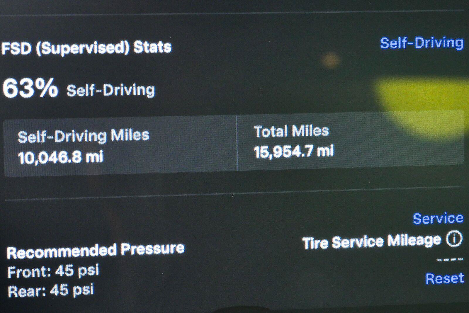 Used 2025 Tesla Model X AWD/4WD image 9