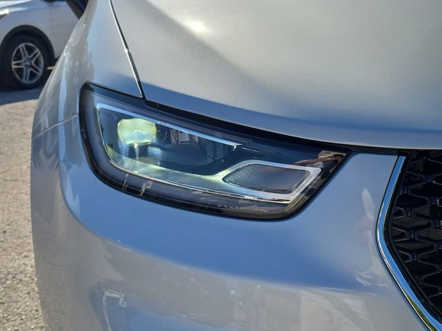 New 2026 Chrysler Pacifica Select image 7