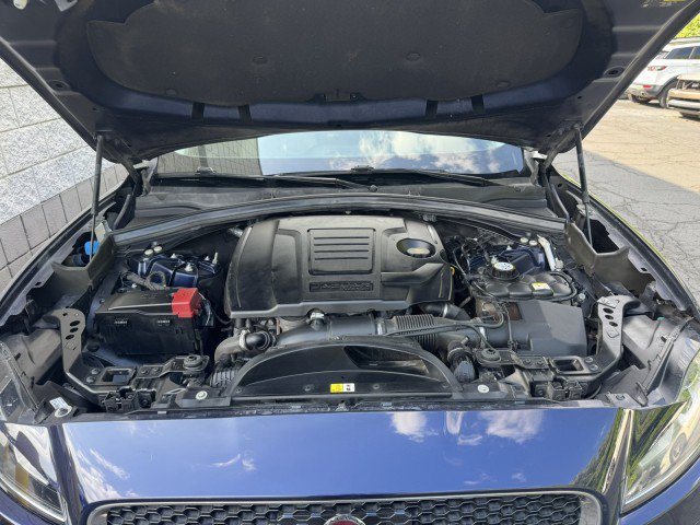 Used 2020 Jaguar F-PACE Prestige AWD/4WD image 5
