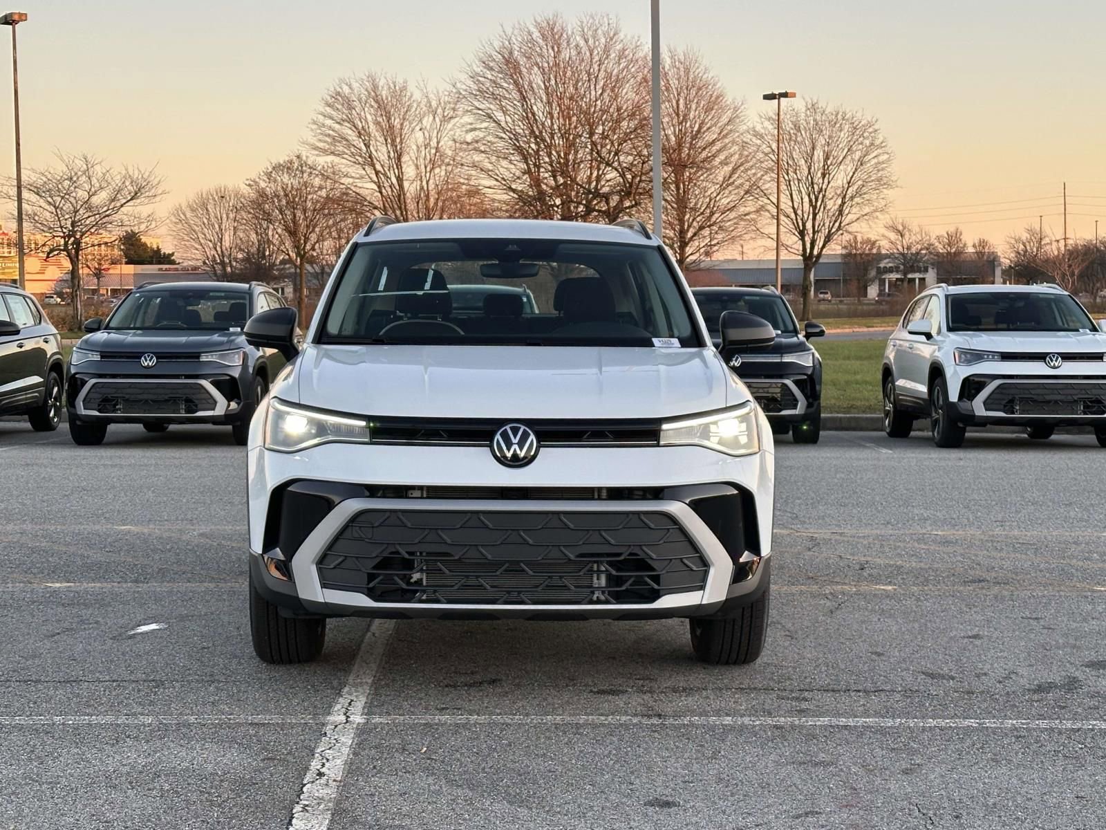 New 2026 Volkswagen Taos S image 9