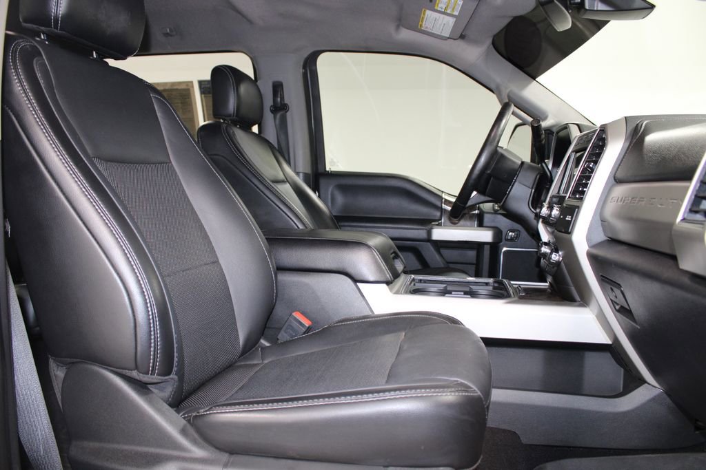 Used 2019 Ford F350 Lariat w/ Lariat Ultimate Package AWD/4WD image 30